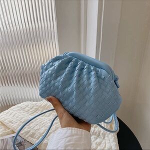 Elegant Blue Woven Women's Bag